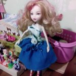 Наконец у нашей Анжелы появился собственный наряд