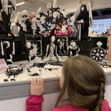 Немного фотографий с "Весеннего бала кукол" на Тишинке