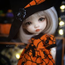 Алиска приготовила угощения на Хэллоуин