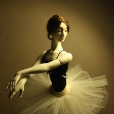 Шарнирная авторская кукла "В балетном классе"