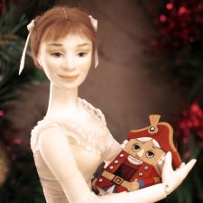 "Маша и Шелкунчик" - новая фотосессия авторской шарнирной куклы