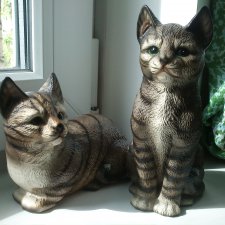 Фарфоровые статуэтки котов Фарфоровые статуэтки котов
