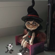 Маленькая Колдунья