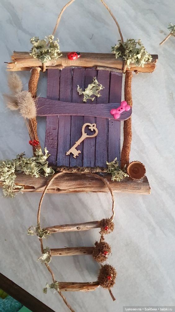 Декоративные окошки из природного материала (фото 8)