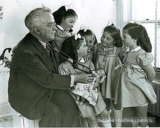 Мадам Александер, пятерняшки DIONNE и Quintland