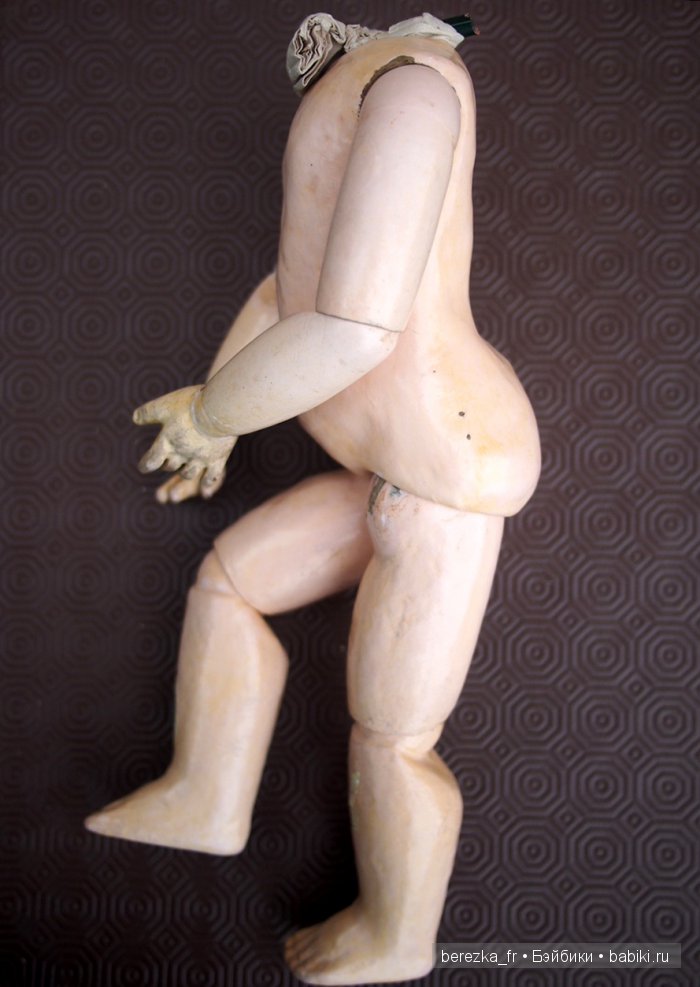 Помогите, пожалуйста, с опознанием тела антикварной куклы (фото 9)