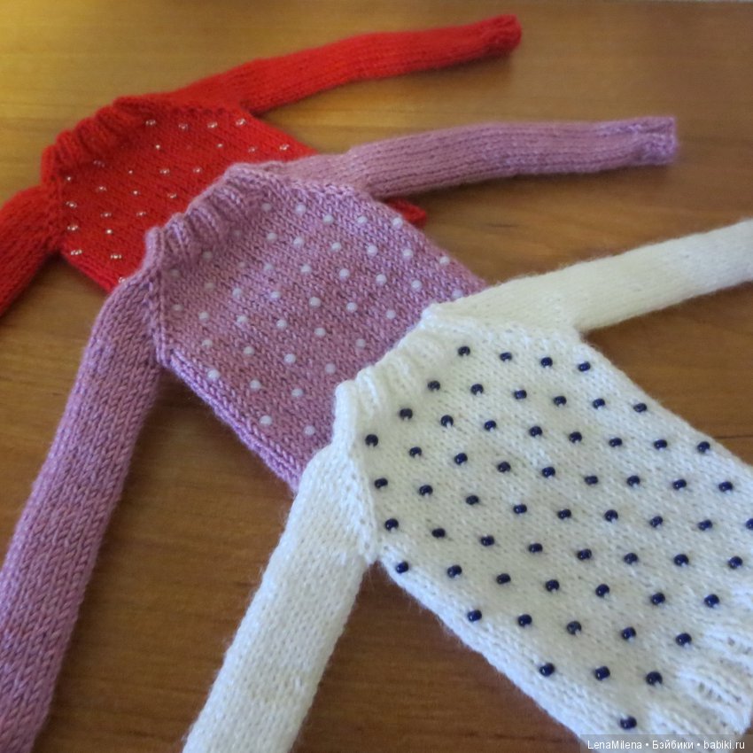 Бусинка к бусинке, или новые свитера для Barbie (фото 4)