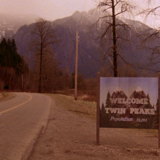 Сплошные тайны.