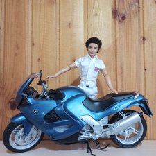 Продам мотоцикл BMW K1200RS формата 1:6, подходит 30 сантиметровым куклам
