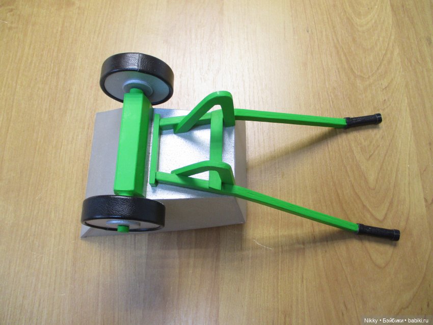 Садовая тачка и скамеечки для кукол Паола Рейна 34 см