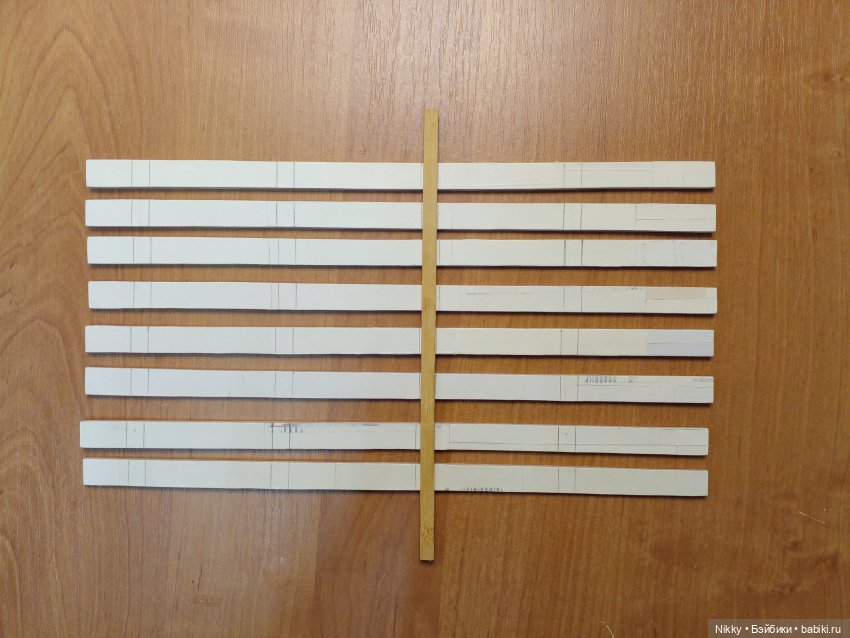 Кукольная стойка для одежды и обуви (фото 2)