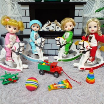 Лошадки-качалки для кукол 16 см.