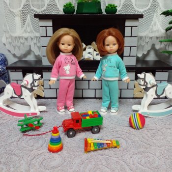 Одежда и обувь для кукол Паола Рейна мини.