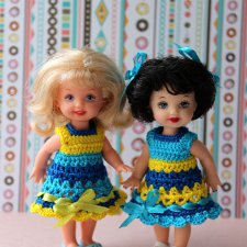 Платья для Келли и кукол схожего размера