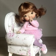 Хорошая девочка Ния