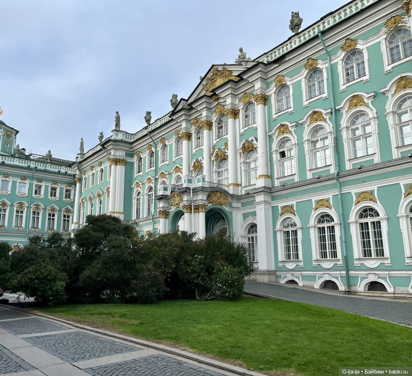 Прогулки по Питеру и Москве