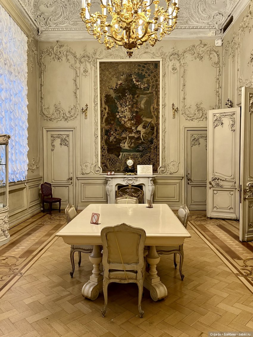 Прогулки по Питеру и Москве