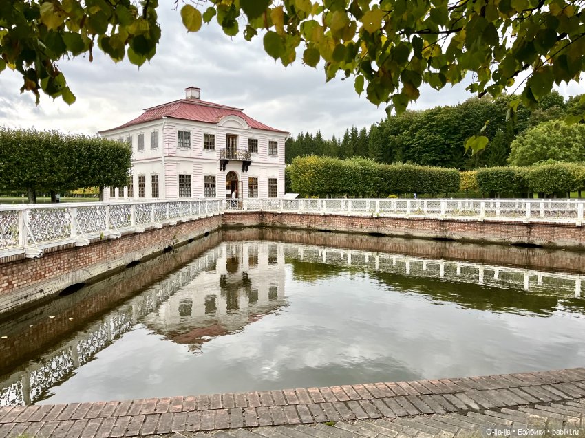 Прогулки по Питеру и Москве