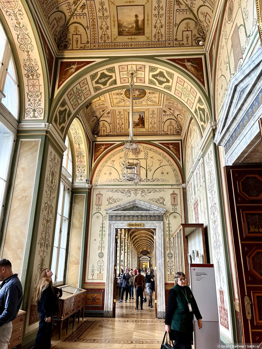 Прогулки по Питеру и Москве