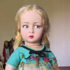 Антикварная кукла Ленчи 110