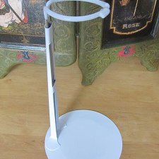 Лот из трех подставок