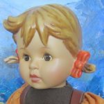 Фарфоровая! куколка Hummel от Goebel, Германия