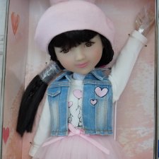 Лила #1  Ruby Red Fashion Friends