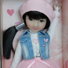 Лила #5 Ruby Red Fashion Friends