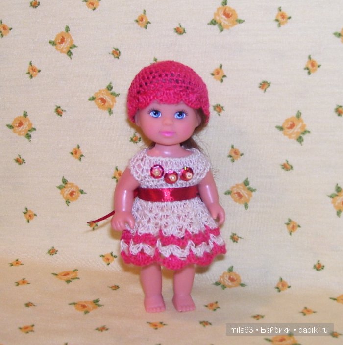 Вязаные платья для Шунечки и куколок Эви (фото 2)