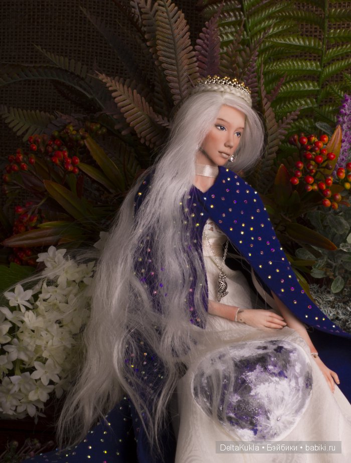 Чуть больше Луны, леса и мха. Шарнирная кукла (фото 2)