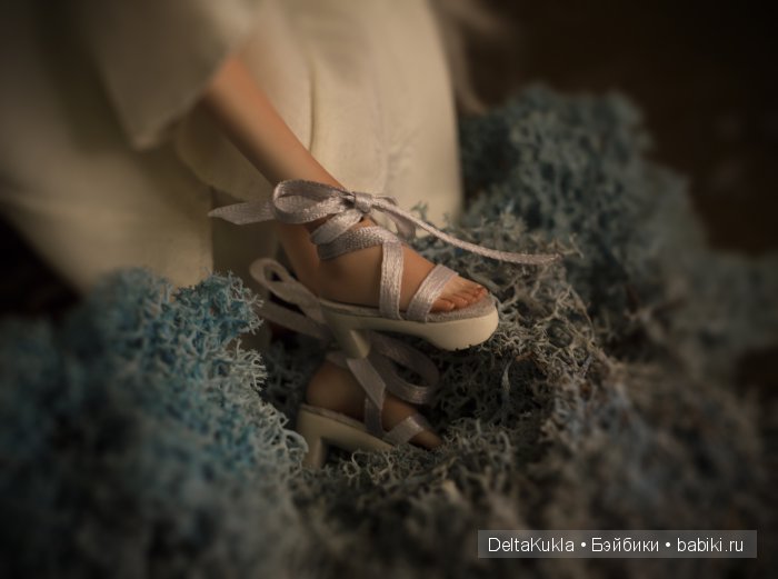 Чуть больше Луны, леса и мха. Шарнирная кукла (фото 7)