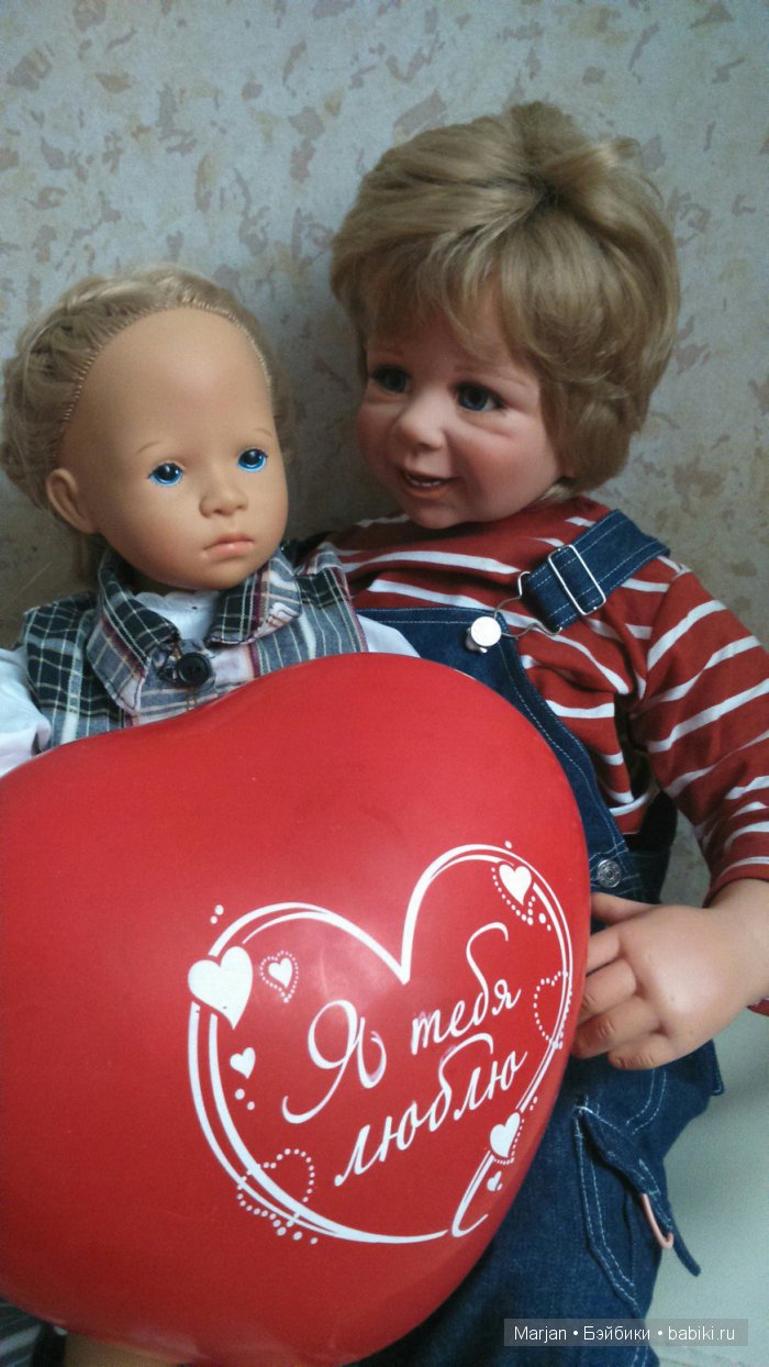 Маленькая страна, маленькая страна, кто мне подскажет, кто расскажет