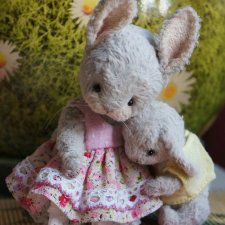 Вики  растет и радует Фаню / Авторская игрушка