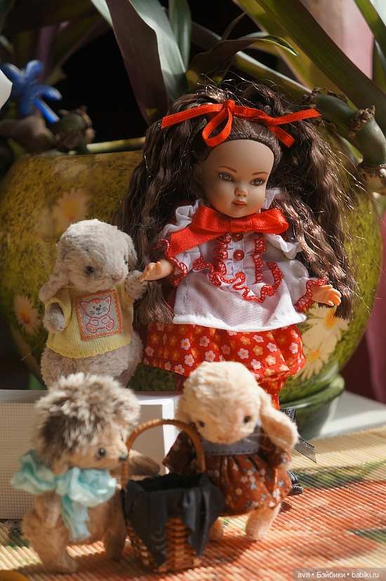 Фантазия на тему Красной шапочки. Часть 2. Kickits Robert Tonner in the Hood (фото 5)