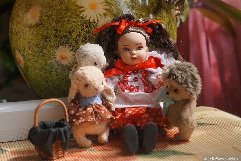 Фантазия на тему Красной шапочки. Часть 2. Kickits Robert Tonner in the Hood (фото 3)