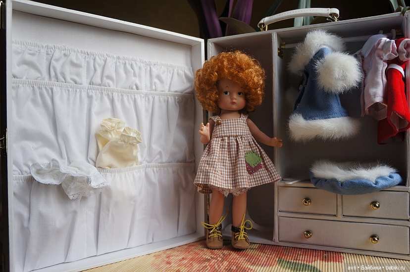 Встреча подруг в гардеробной Энни (фото 3)