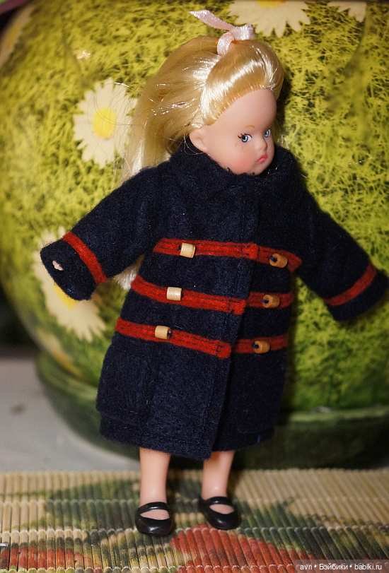 Дюймовочка в новом доме / Robert Tonner Effanbee "Wee Patsy Basic Blonde" 2007