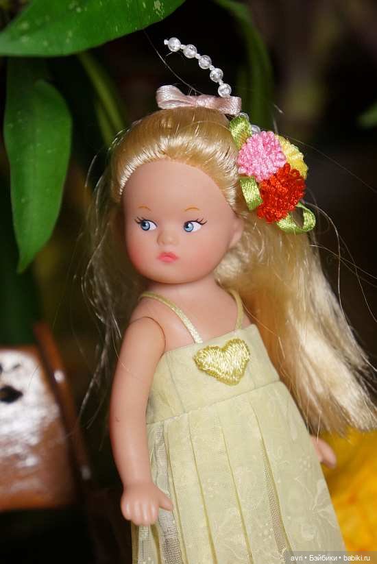 Дюймовочка принимает важное решение (фото 8)