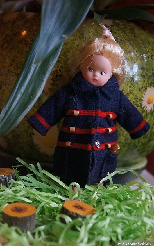 В жизни Дюймовочки наступают тяжелые времена (фото 9)