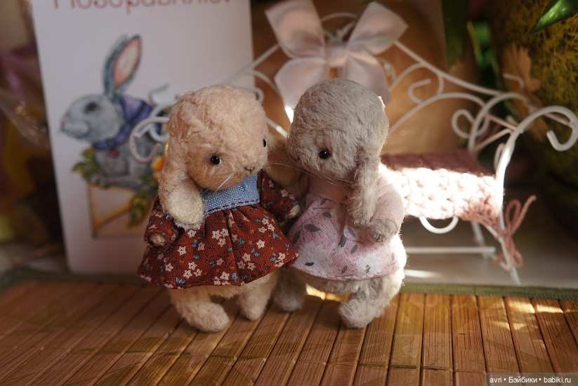 Леля спешит к Зосе / Авторская игрушка