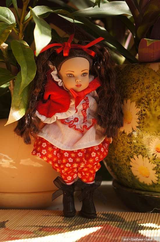 Светлые и темные эльфы в сказочном лесу (фото 6)