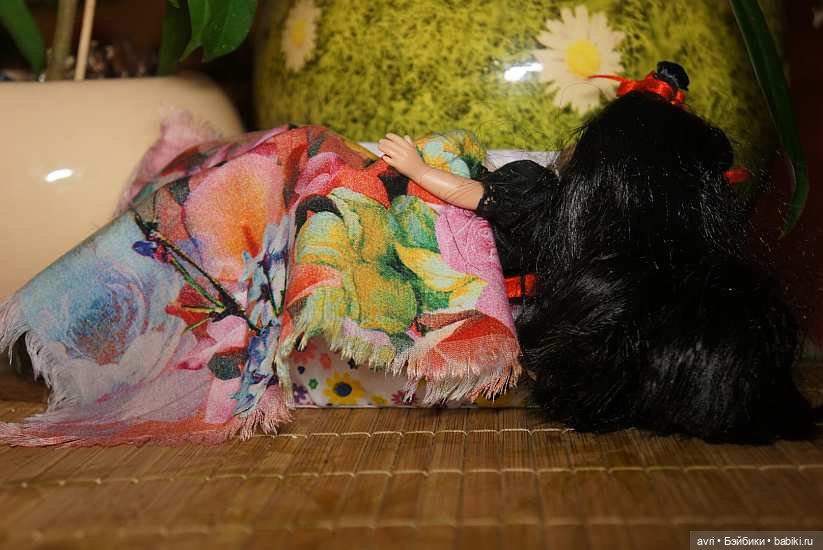 Нежный ангел Катя помогает Лёле спастись (фото 3)