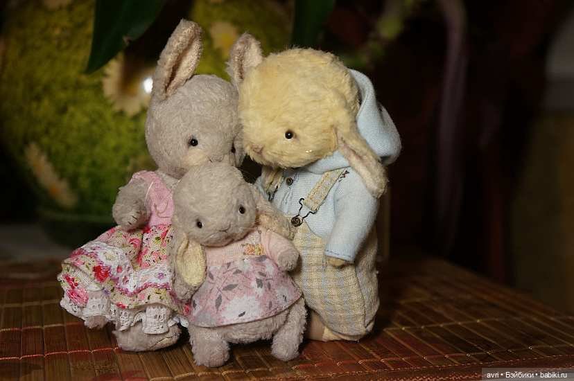 Счастливая семья зайцев снова вместе / Авторская игрушка (фото 5)