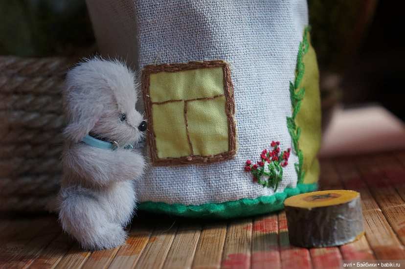 Маленький отважный Томми побеждает медведя / Авторская игрушка (фото 6)