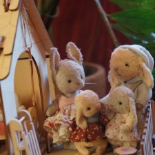 У кого ваза бьётся к счастью / Авторская игрушка