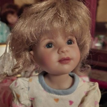 У нас новенькая! Линетт