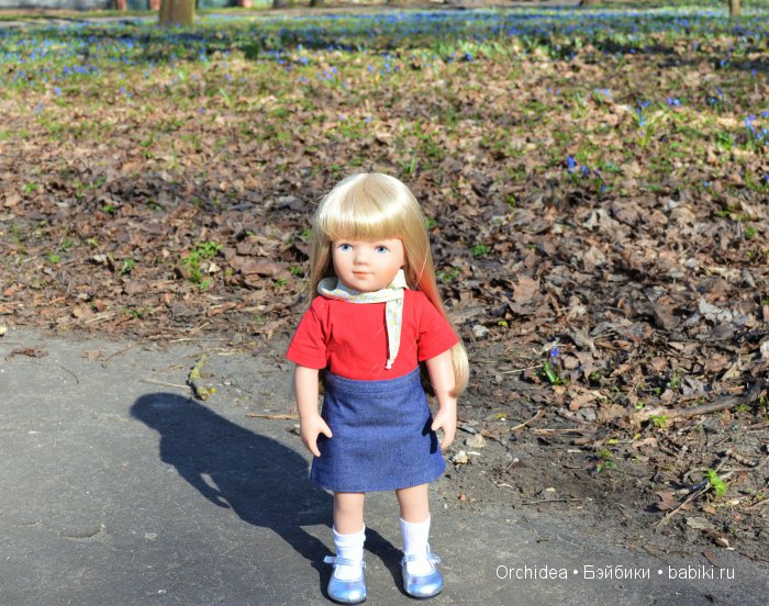 Весенняя прогулка Элеи и Софи. Elea Kathe Kruse и Sophie Kathe Kruse