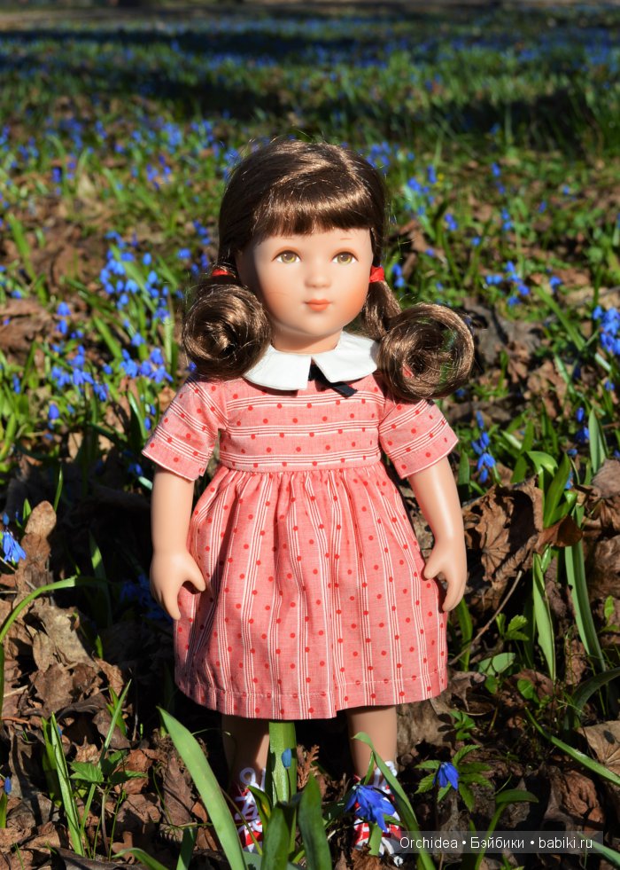 Весенняя прогулка Элеи и Софи. Elea Kathe Kruse и Sophie Kathe Kruse