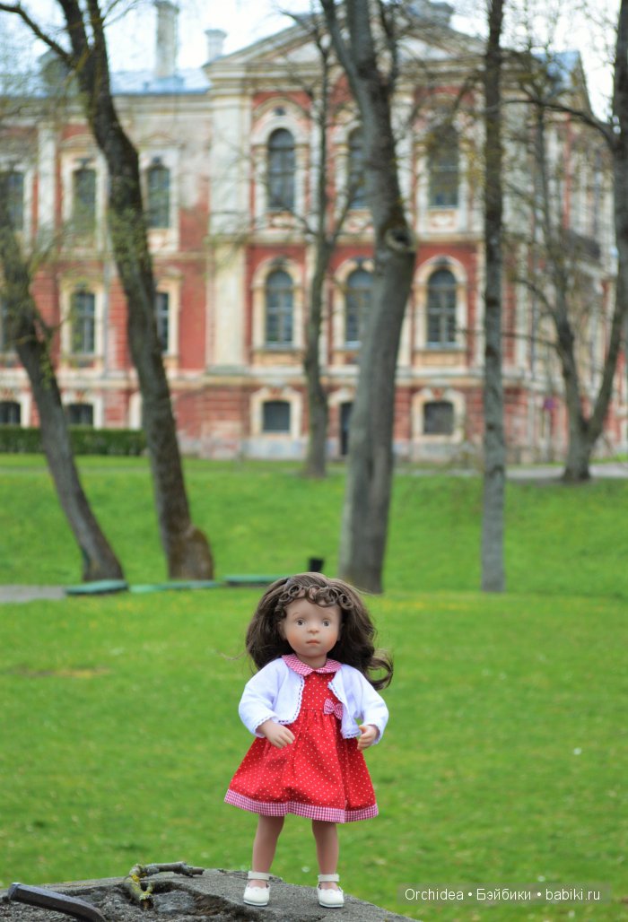 Мои минуш на прогулке Minouche Kathe Kruse