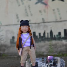 Майя и скейт. Zwergnase Ann-Maya